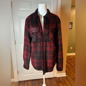 Telluride Clothing Men's Red Plaid Fleece Button Up Size Medium
